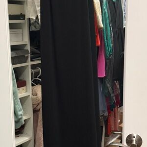 Elegant Black Maxi Dress